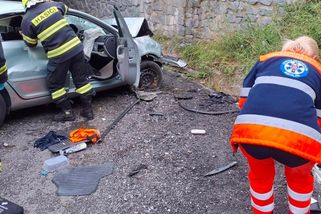 Tragická nehoda politika STAN Hajšmana: Hasiči zveřejnili fotky z místa neštěstí